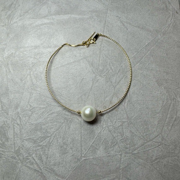 Genuine Pearl Bracelet - Picture 2 of 2